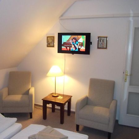 Rózsa Apartman Heviz Exterior foto